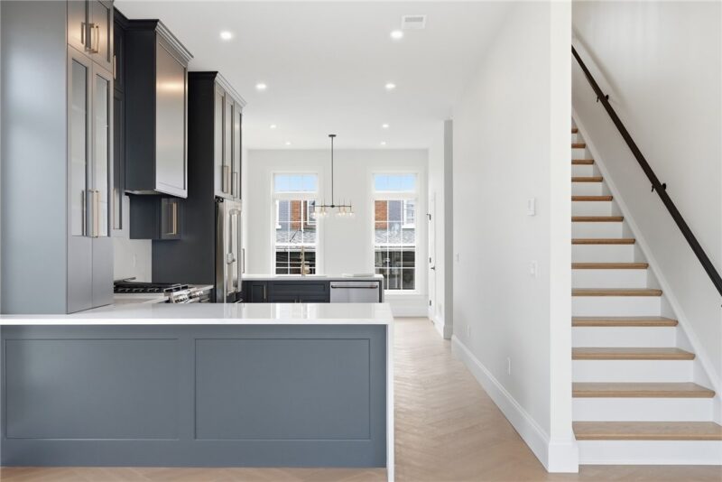 516 N Euclid Ave — photo 8
