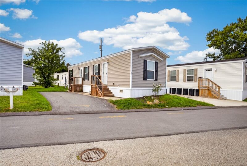 49 Imperial Ave — photo 6