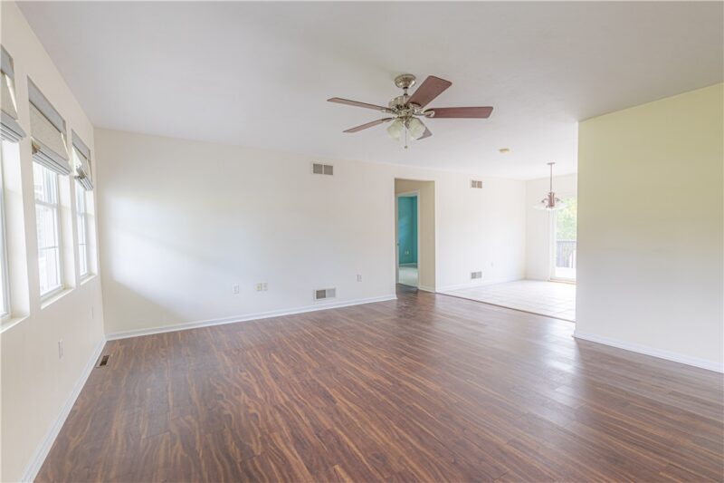 3699 Mitchell Rd — photo 5
