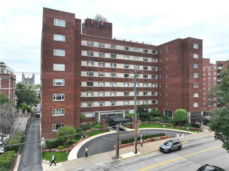 128 N Craig St 907 — photo 3