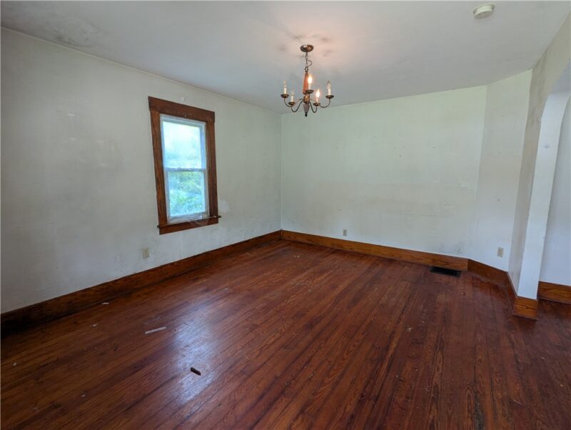 143 Wick Rd — photo 7