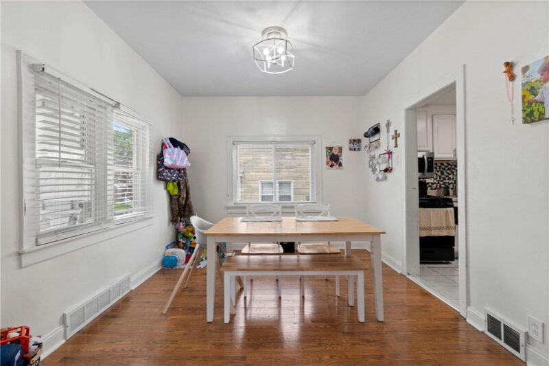 152 W Marigold St — photo 7
