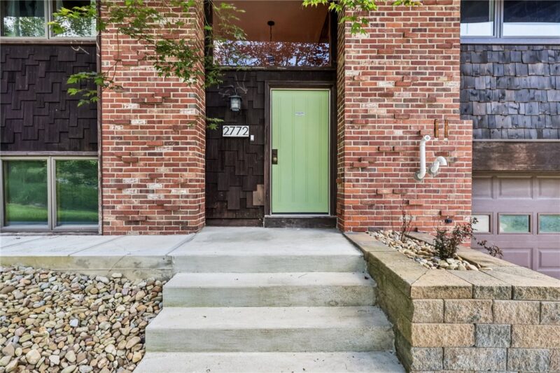 2772 Clearview Rd — photo 3