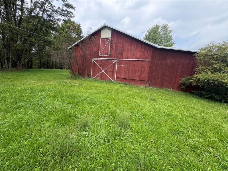 545 Brown Rd — photo 8
