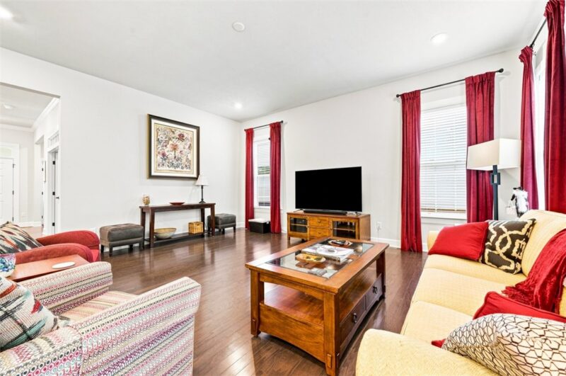 3035 Spruce Rd — photo 6