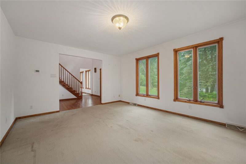 5 Fairview St — photo 6