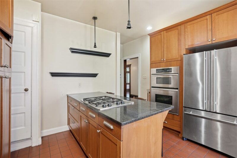 1001 Heberton St — photo 8
