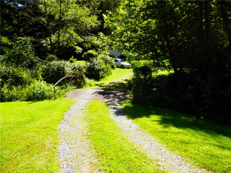 4712 Shearsburg Rd — photo 4