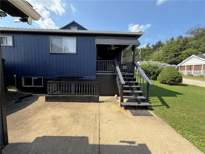 58 Berry Avenue — photo 6