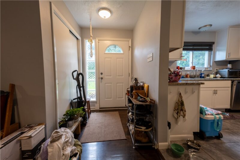 1013 Shenango Rd — photo 2