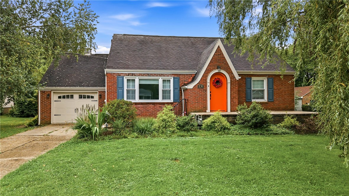 17 W Oakwood Way — photo 1