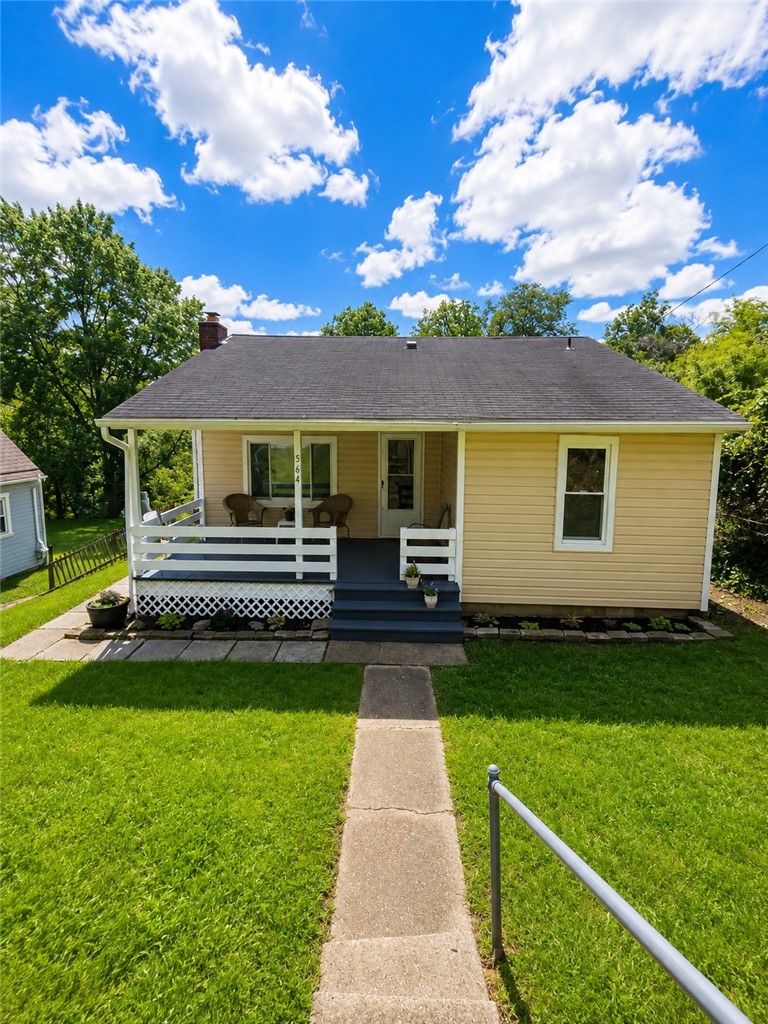 564 Lougeay Rd — photo 3