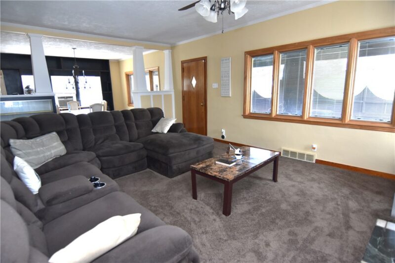 4737 Interboro Ave — photo 2