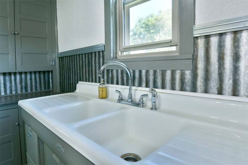 267 Maple Way — photo 8