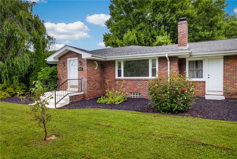 219 Mission Meade Dr — photo 4