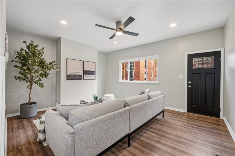4542 Friendship Ave — photo 4