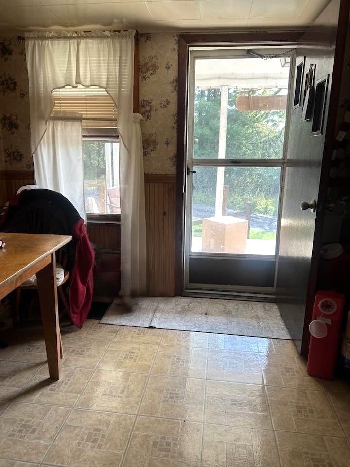 630 Railroad Street 630 Railroad Street — photo 5