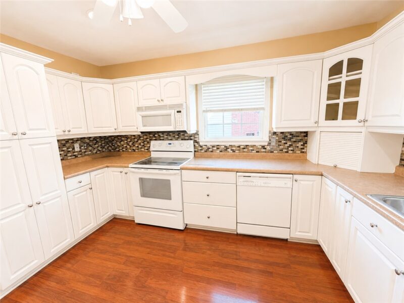 510 Walnut St — photo 7