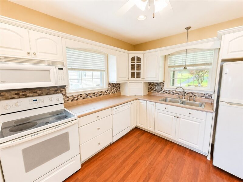 510 Walnut St — photo 8