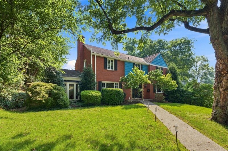 809 White Oak Cir — photo 2
