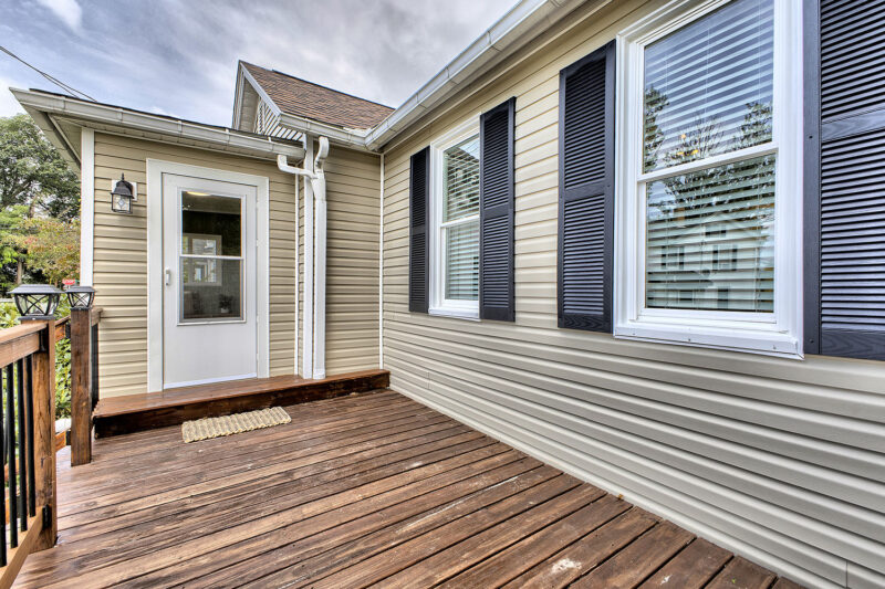 242 Olive Street — photo 3