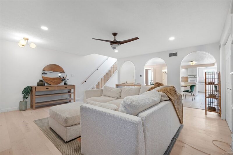 2121 Magnolia St — photo 5