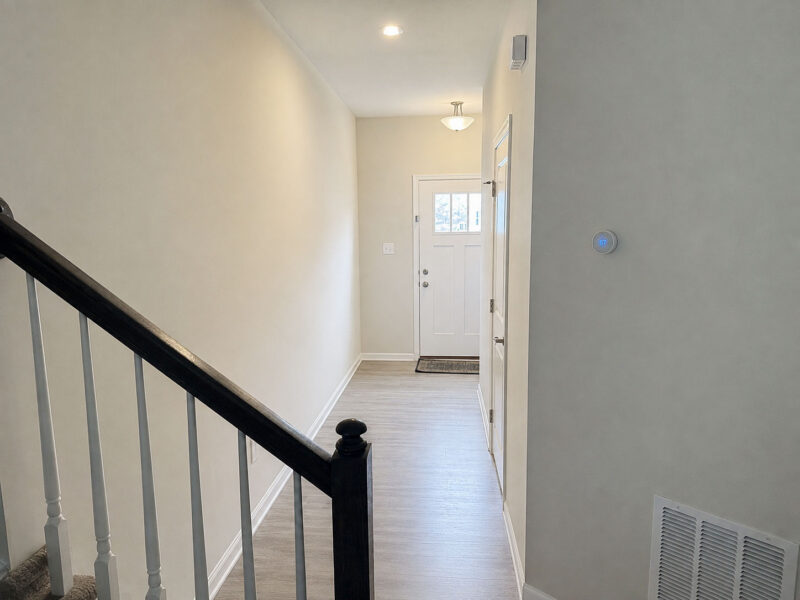 142 Melinda COURT — photo 3