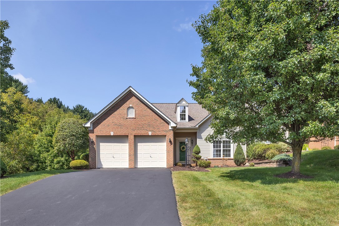 1141 Linden Vue Drive — photo 1