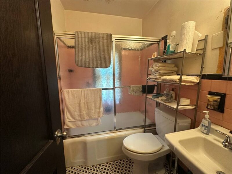 2197 Village Dr — photo 4