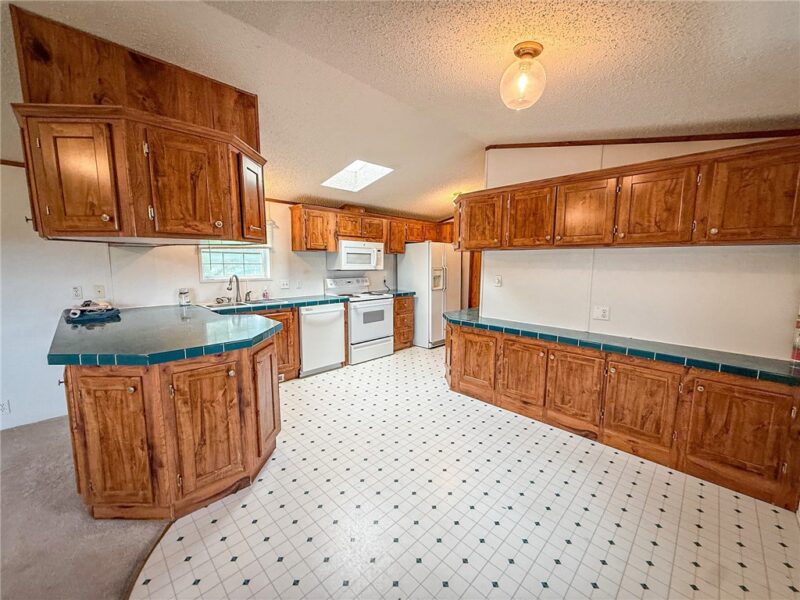 303 Eau Claire Rd — photo 7