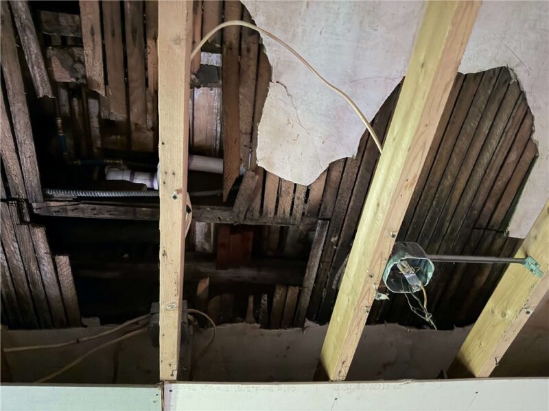 360 Mitchell Ave — photo 8