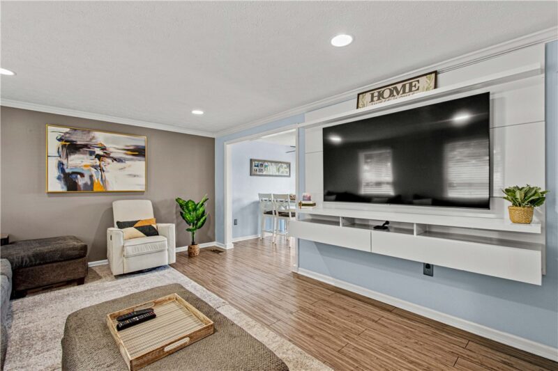 4020 Hancock Dr — photo 3