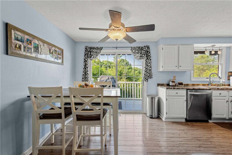 4020 Hancock Dr — photo 8