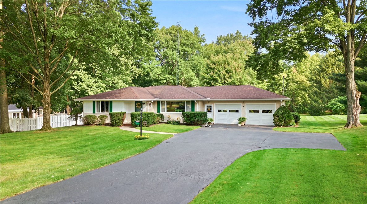 3595 Ridgewood Dr — photo 1