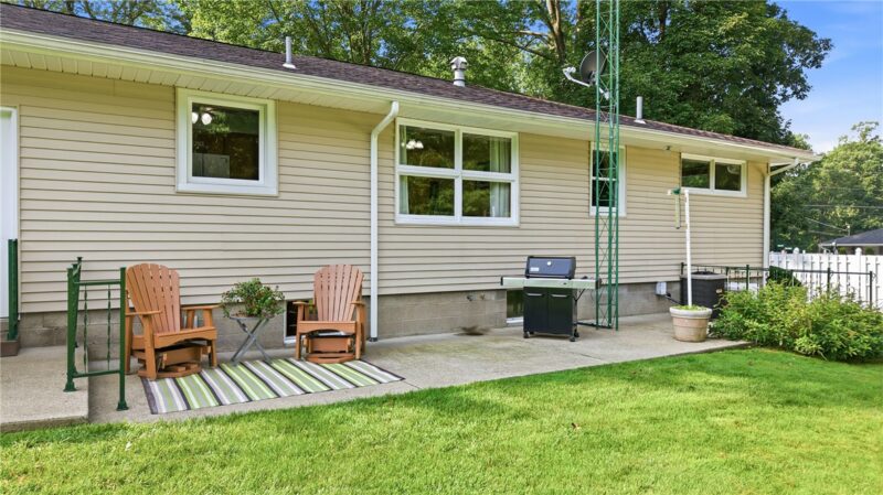 3595 Ridgewood Dr — photo 7