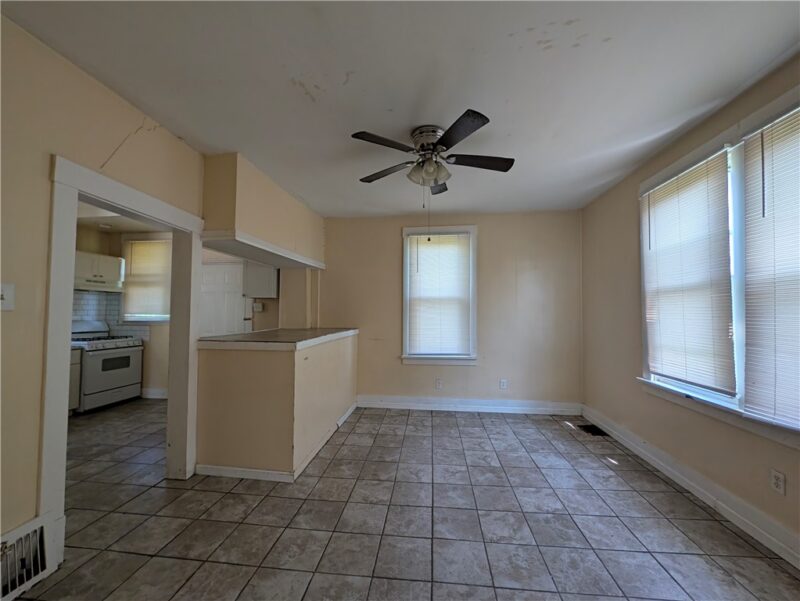 929 Summit Avenue — photo 5