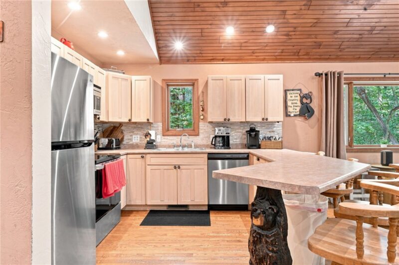 818 Camp Run Road — photo 8