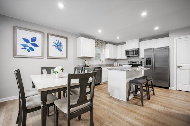 168 White Oak Drive — photo 5