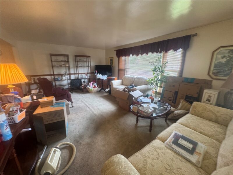 2 Meadow Dr — photo 4