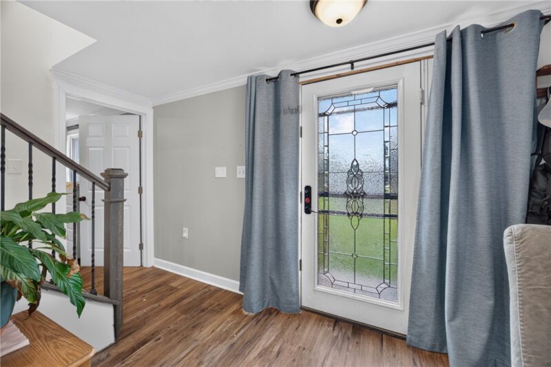 424 Pershing Ave — photo 6