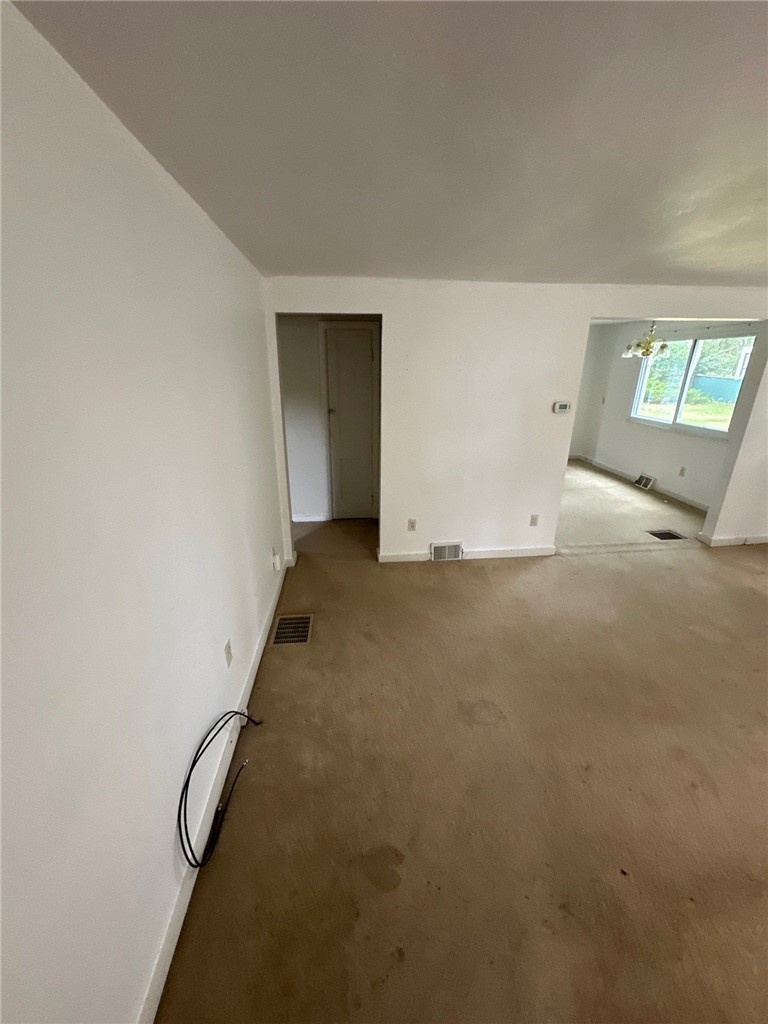 21 John St — photo 4