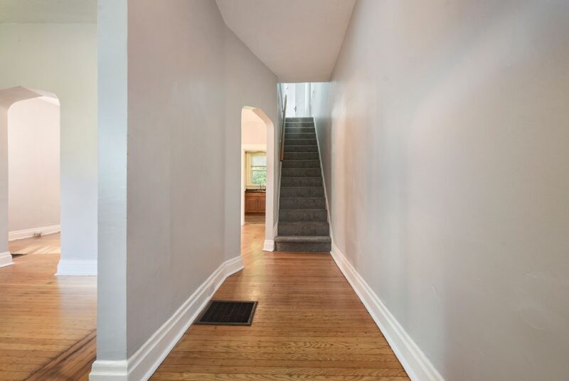 405 N Birmingham Ave — photo 7