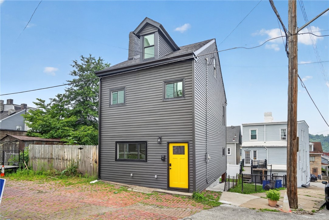 5115 Poe Way — photo 1