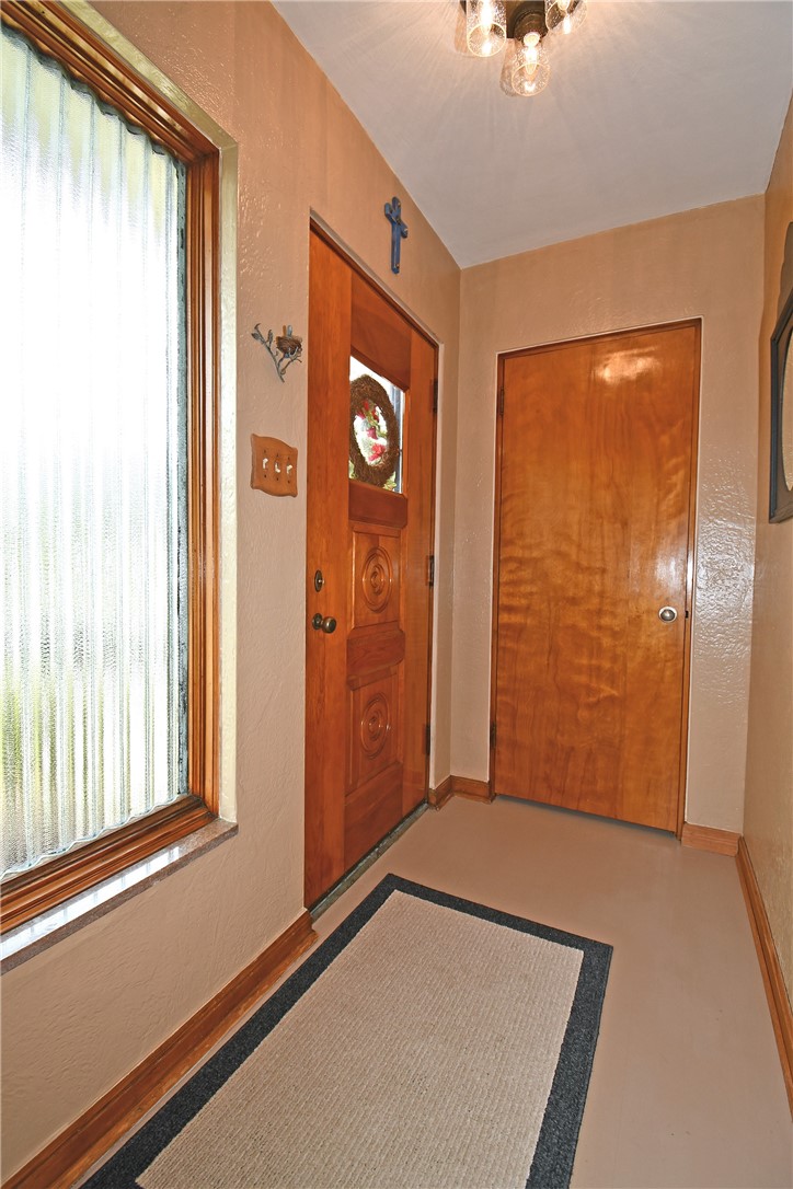 4636 Meadowgreen Dr — photo 3