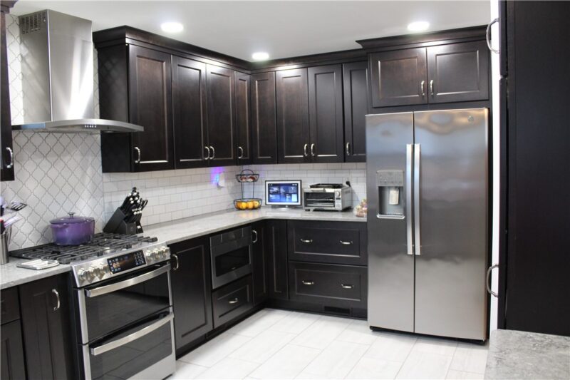 2120 Vermont Ave — photo 8