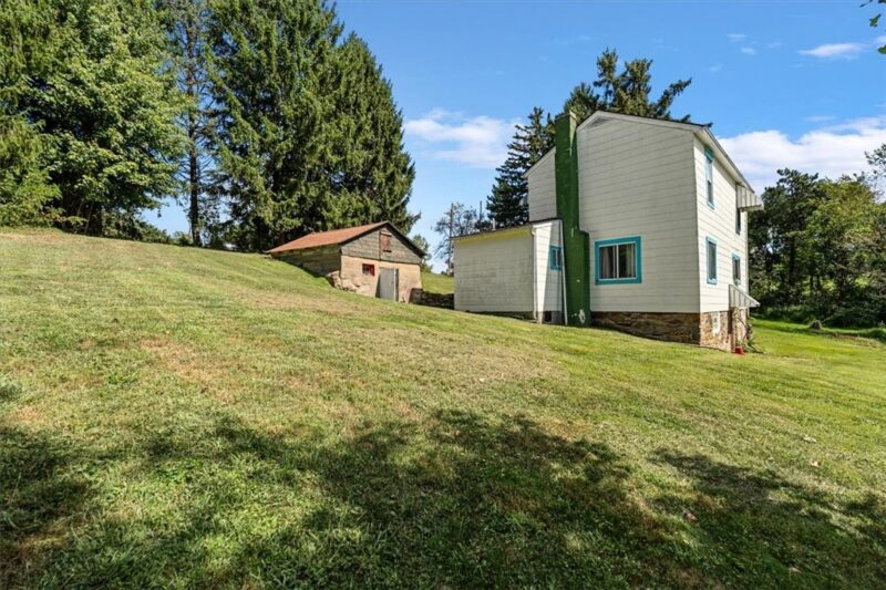 1182 Airport Rd. — photo 3