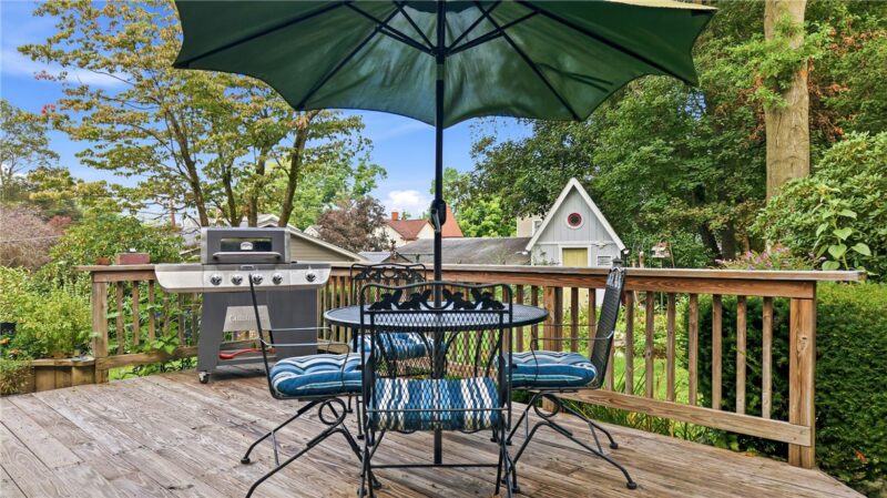 36 Chambers Avenue — photo 8