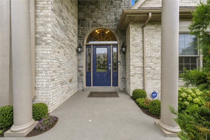 4819 Stonebridge Drive — photo 3