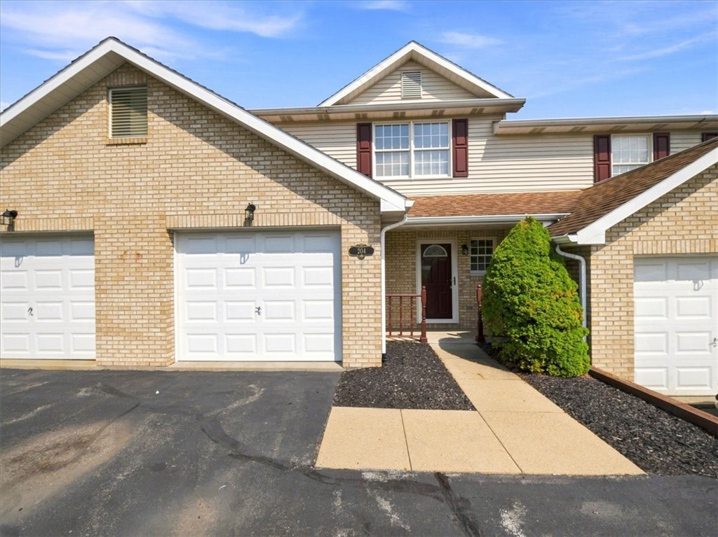 204 Stoneridge Blvd — photo 1