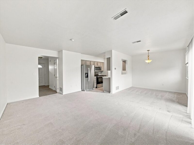 204 Stoneridge Blvd — photo 8